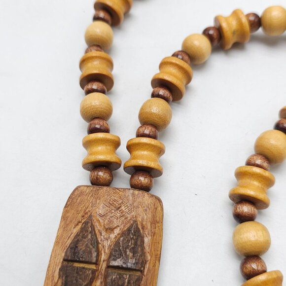 Handmade Wooden Beaded Necklace With Carved Tribal Pendant No Clasp - Picture 4 of 8
